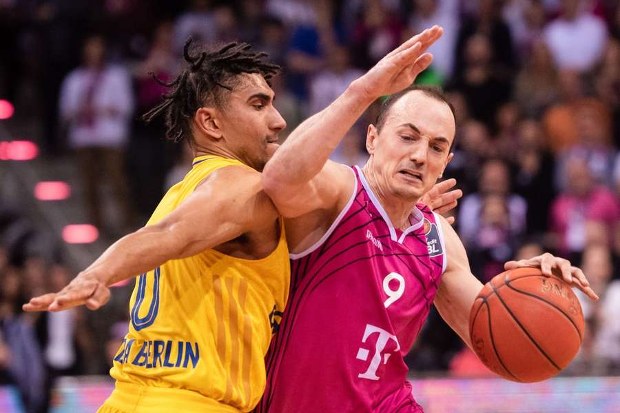 Basketball: Bonn gewinnt Spitzenspiel gegen Alba Berlin