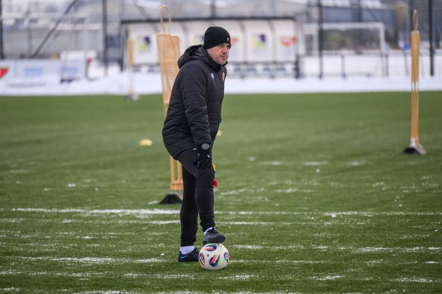 Branislav Fodrek našiel rovnakú kabínu. Branislav Fodrek našiel rovnakú kabínu.