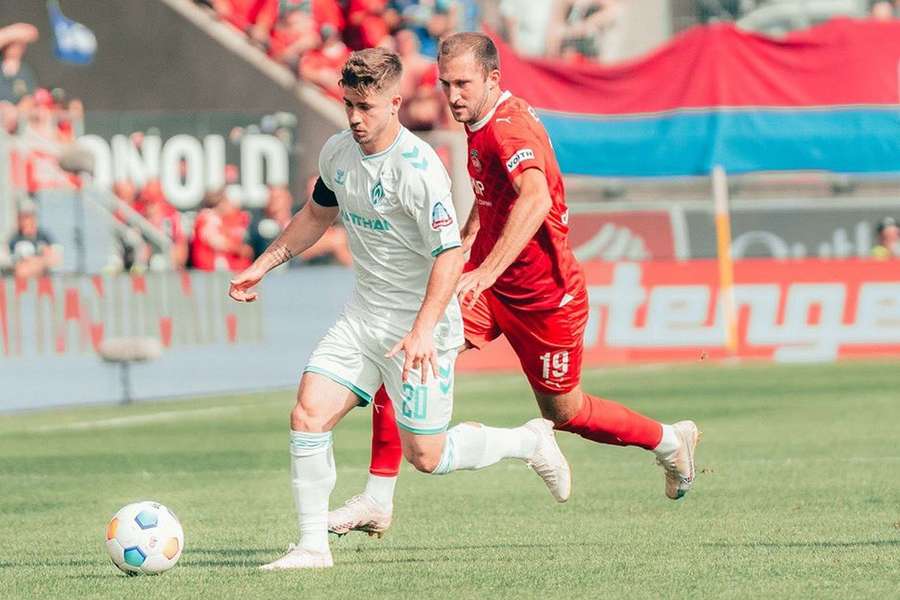 Triunfo histórico para a equipa da casa