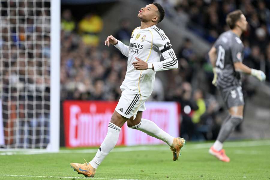 Mbappé vai exigir atenção da defesa do City Mbappé vai exigir atenção da defesa do City