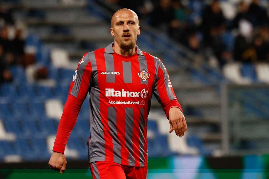 Vlad Chiricheș s-a accidentat în partida de campionat cu Sassuolo