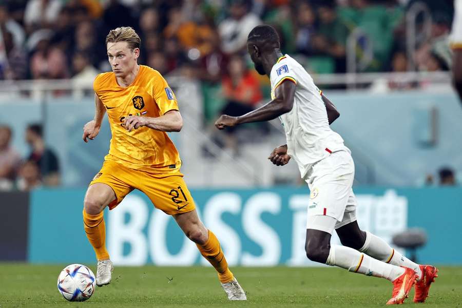 Gakpo og Klaassen stjæler alle tre points for Oranje i chancefattig affære mod Senegal