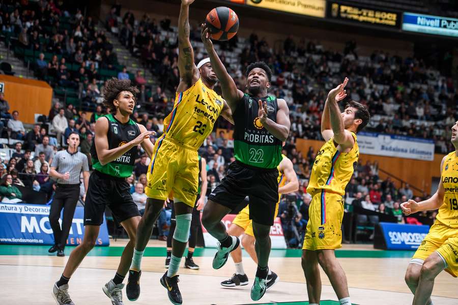 Andrés Feliz fue el factor determinante en la victoria del Joventut sobre el Tenerife.