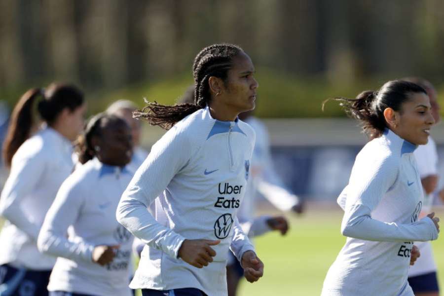 Wendie Renard, déjà de retour avec les Bleues