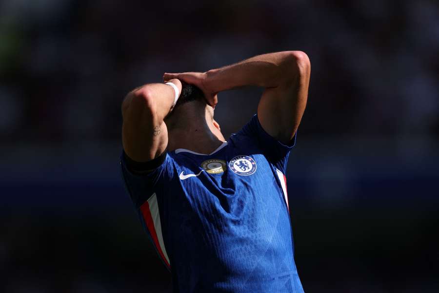 Chelsea foi salvo por revisão do VAR no primeiro tempo