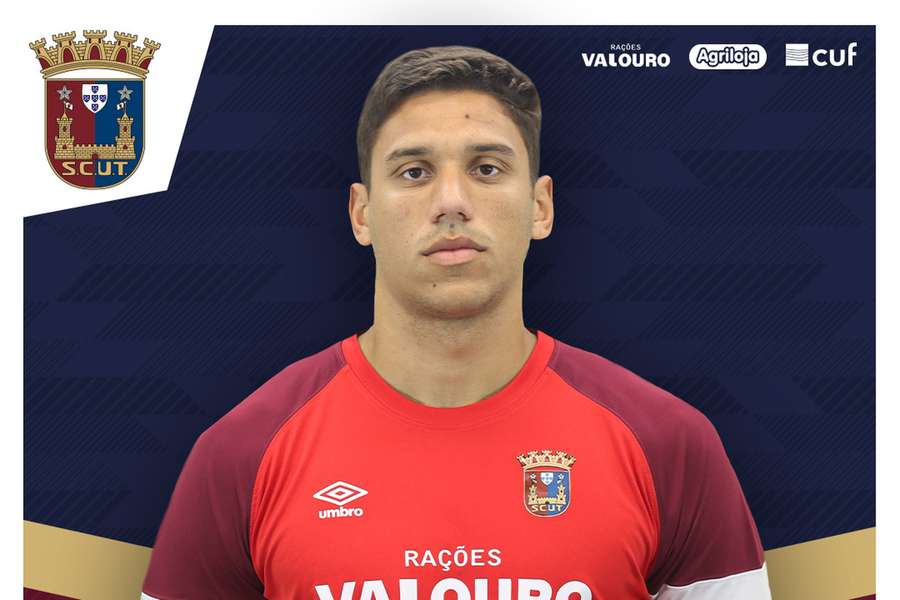 Gustavo Ramalho chega proveniente do Fluminense