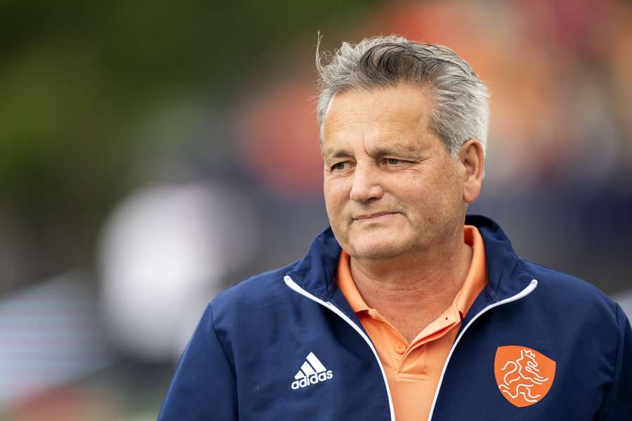 Paul van Ass stopt in overleg met KNHB als bondscoach Nederlandse hockeysters