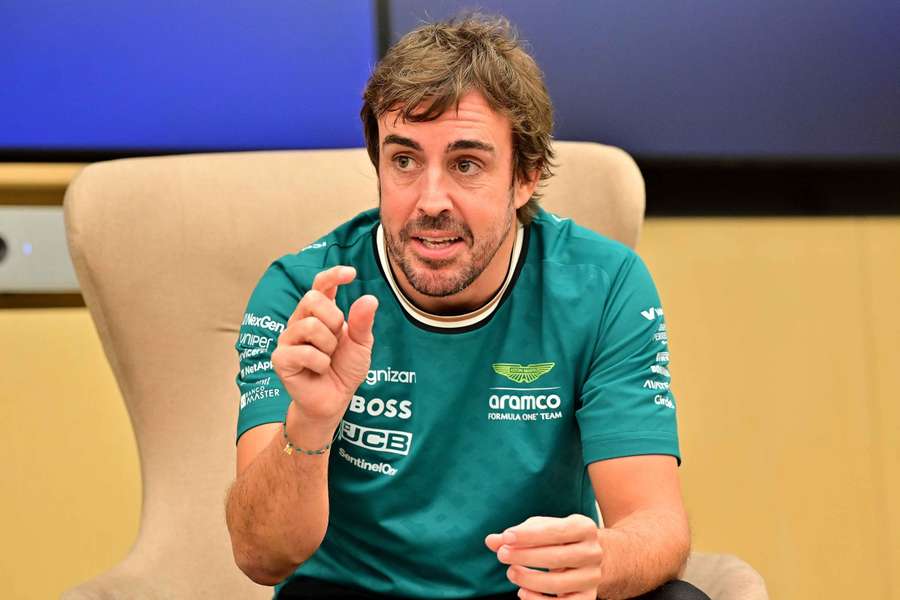 Fernando Alonso mantém ambições de títulos