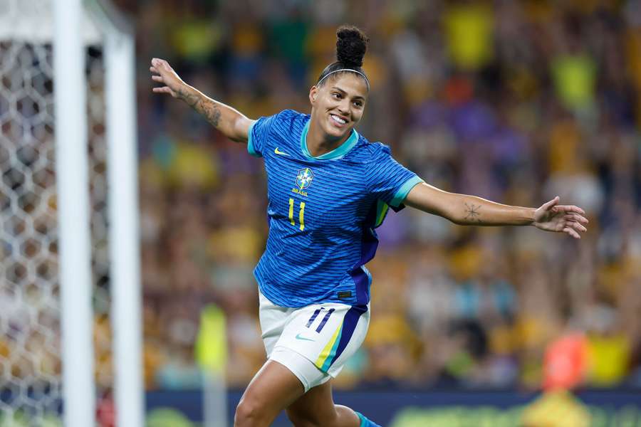 Seleção brasileira feminina, de Amanda Gutierres (foto), competirá em casa daqui a três anos