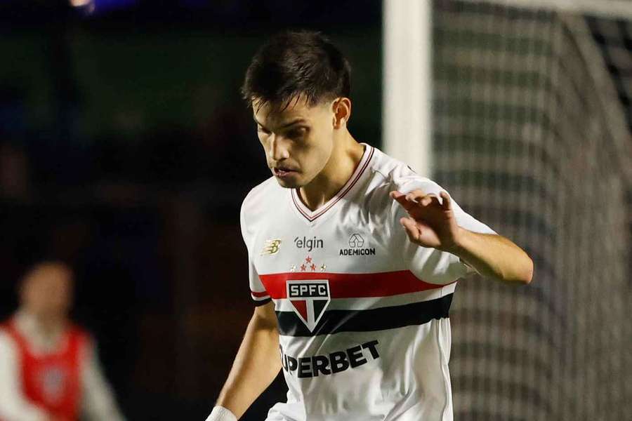 Bobadilla ao serviço do São Paulo