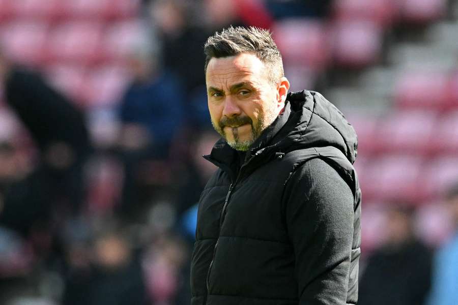 Tottenham Hotspur's Italian head coach Roberto De Zerbi