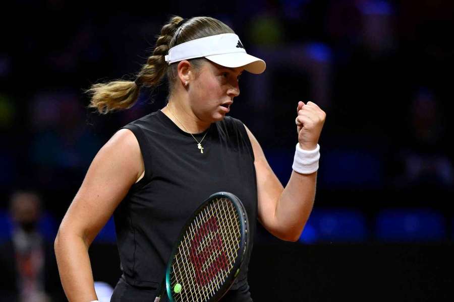 Jelena Ostapenko na drodze Igi Świątek w Stuttgarcie. Do sześciu razy sztuka?
