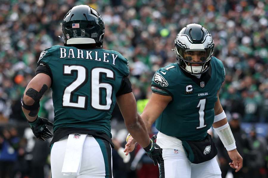 Barkley y Hurts fueron los hombres del partido
