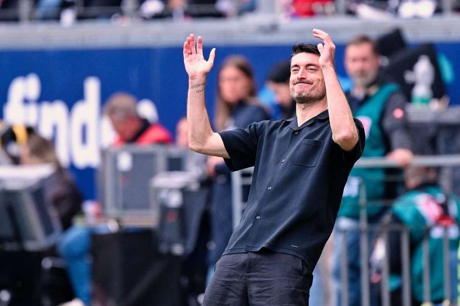 Riera vedenie Eintrachtu nepresvedčil.