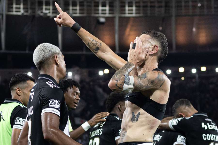 Vegetti foi decisivo em Vasco 2x1 Fluminense