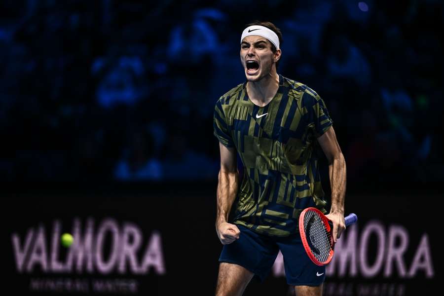 Taylor Fritz pokonał Felixa Augera-Alissime i awansował do półfinału Nitto ATP Finals