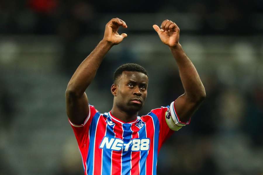 Guehi ao serviço do Crystal Palace