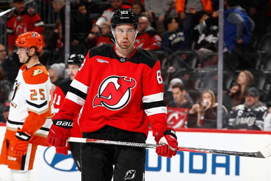 Lammikko sa vracia do Švajčiarska.