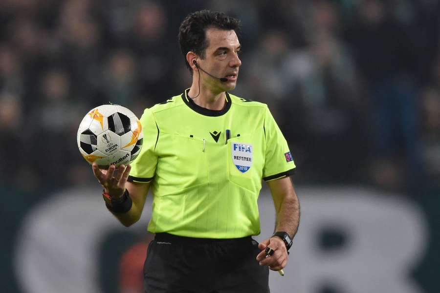 Aleksandar Stavrev nomeado pela UEFA