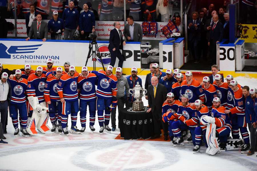 The Oilers celebrate reaching the final 