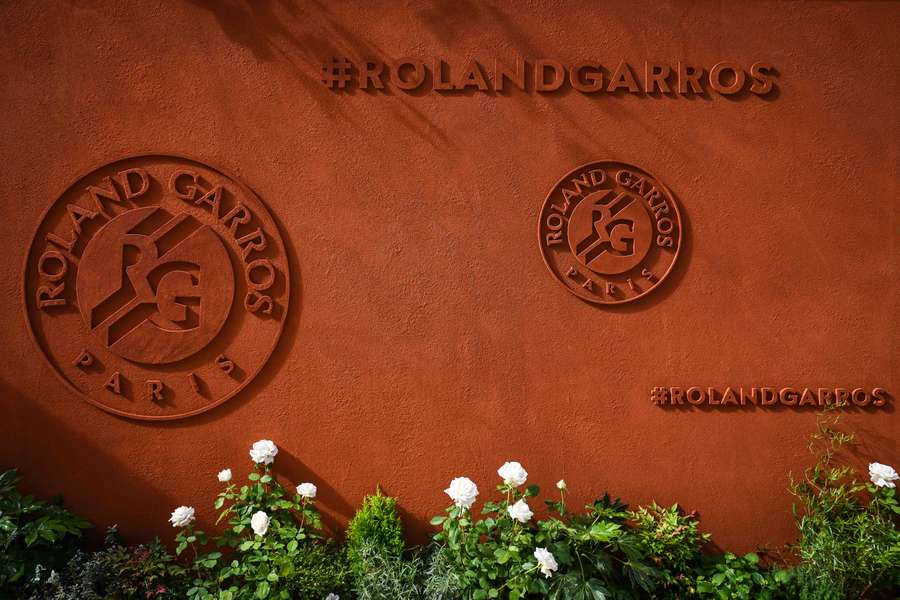 Le logo de Roland Garros. Le logo de Roland Garros.