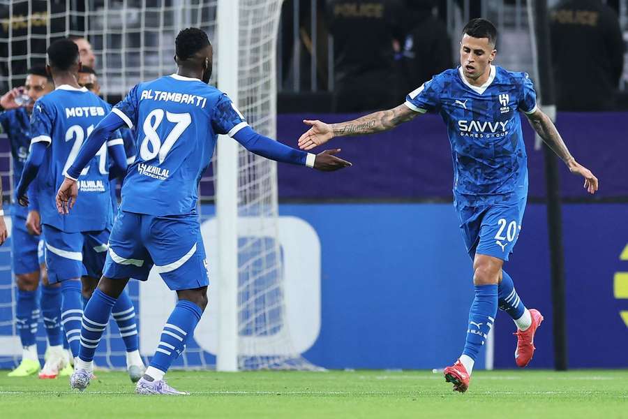 João Cancelo ao serviço do Al Hilal