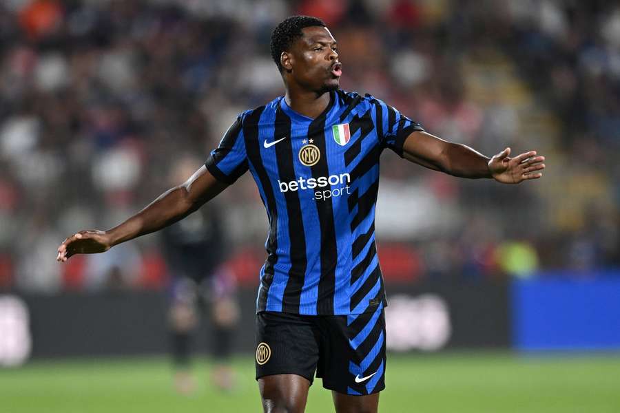 Denzel Dumfries não vai renovar com o Inter de Milão