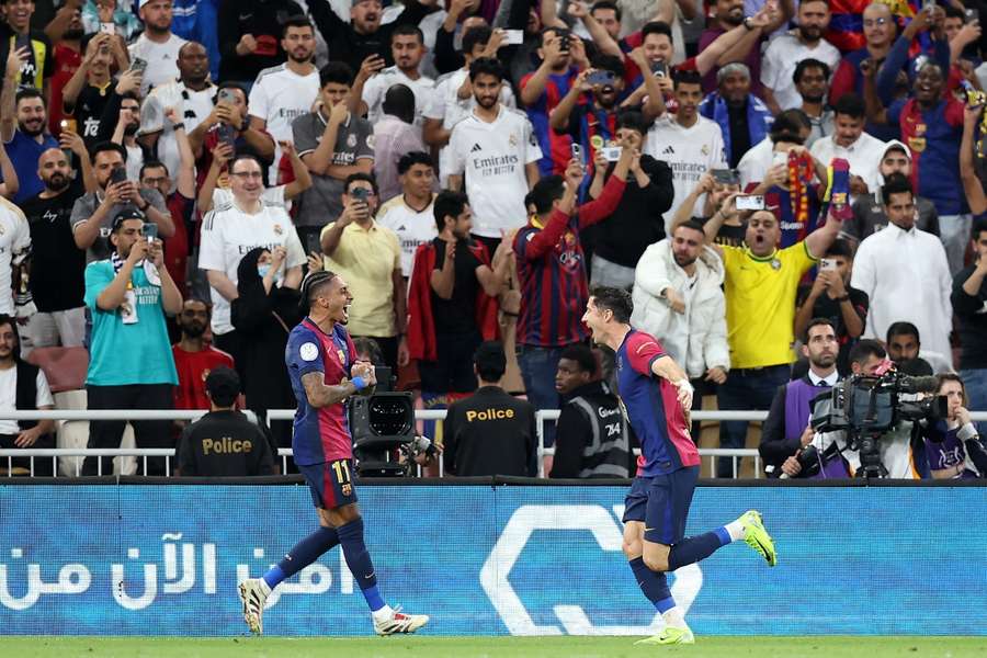 Das Fehlen von Raphina und Lewandowski ist für Barcelona besonders schmerzhaft Das Fehlen von Raphina und Lewandowski ist für Barcelona besonders schmerzhaft