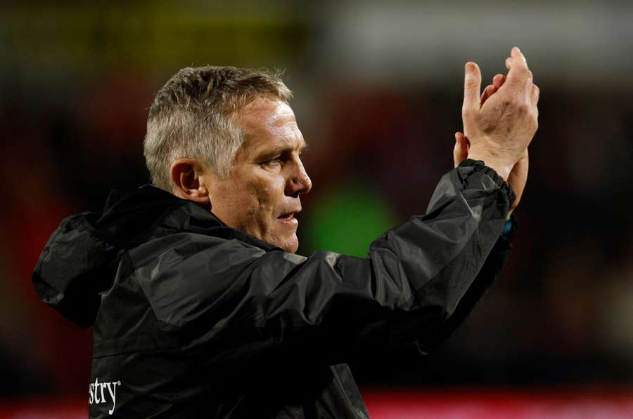 Phil Parkinson "very pleased" as his Wrexham side take Premier League Chelsea all the way