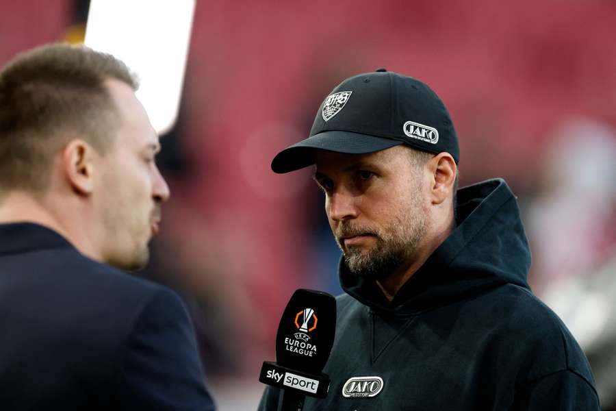 Sebastian Hoeness, treinador do Estugarda