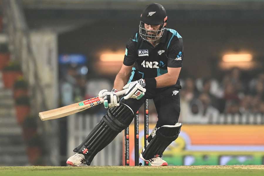 Daryl Mitchell hammered 59 not out from 30 balls as New Zealand beat India by 21 runs in the opening T20 in Ranchi