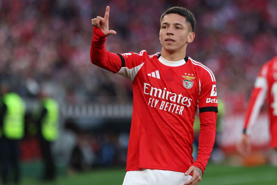 Prestianni em destaque no Benfica Prestianni em destaque no Benfica