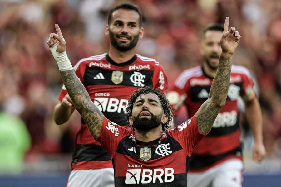 Gabigol fechou o marcador no Maracanã