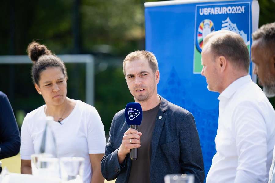 Turnierdirektor Philipp Lahm blickt rund ein Jahr vor der Heim-EM 2024 mit Sorge auf die kriselnde Fußball-Nationalmannschaft. 