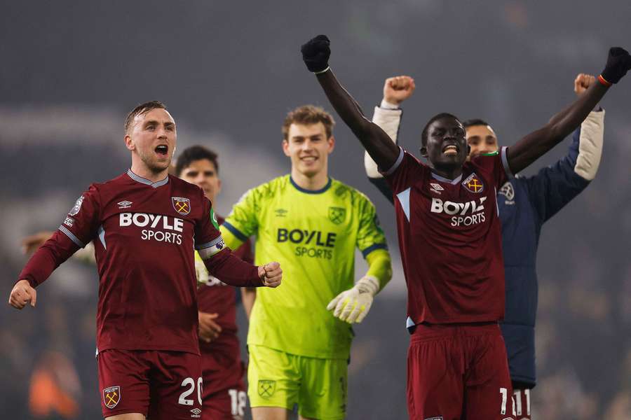 Bowen hails "massive three points" as West Ham win at Fulham Bowen hails "massive three points" as West Ham win at Fulham