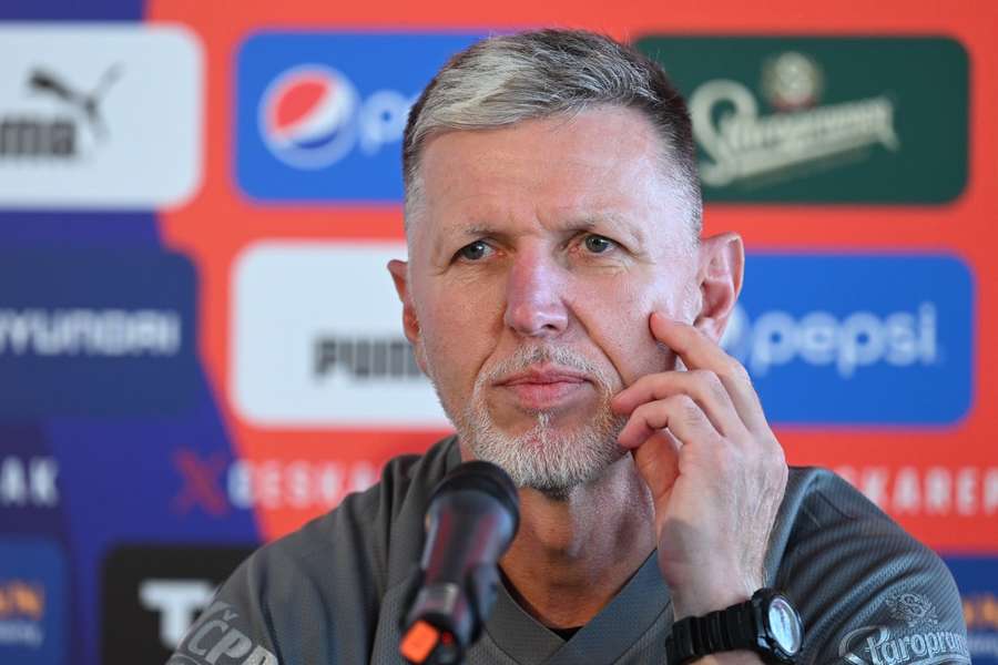 Jaroslav Šilhavý na předzápasové tiskové konferenci.