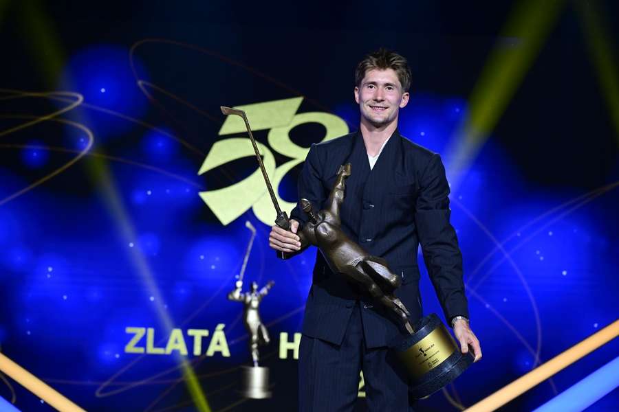 Nečas poprvé získal Zlatou hokejku.