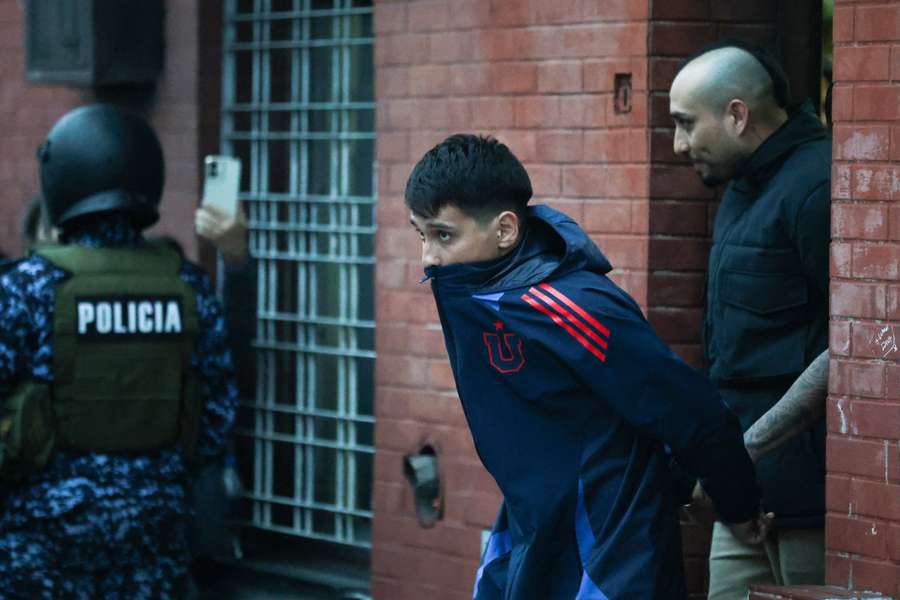 Uno de los hinchas chilenos detenidos en Argentina