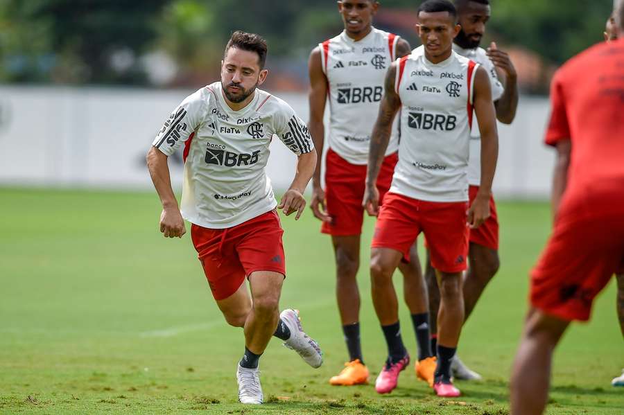 Copa do Brasil é chance para Flamengo diminuir o peso de momento