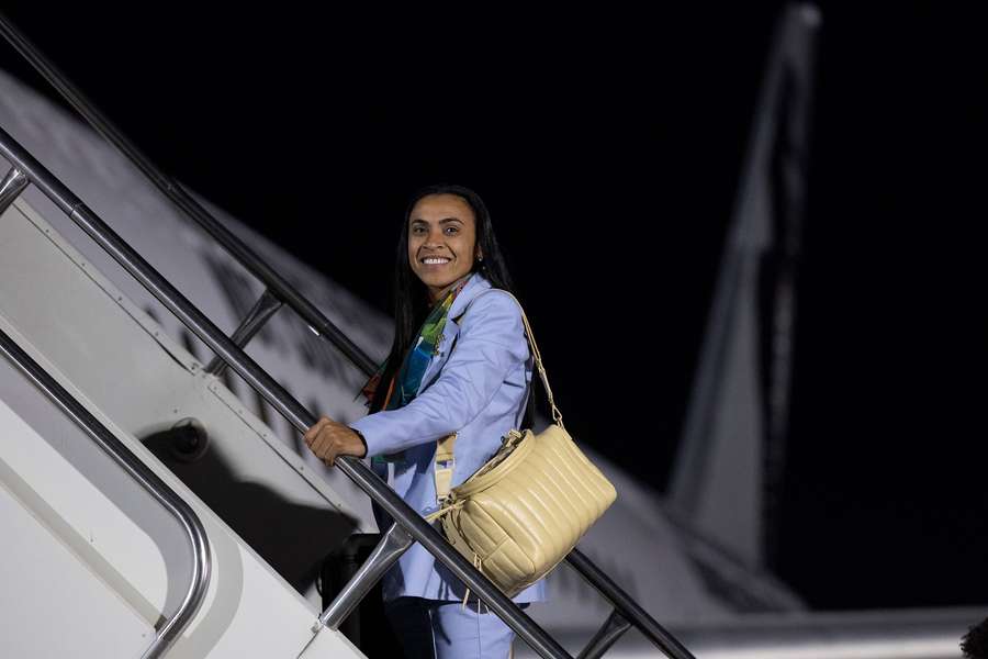 Marta no avião em Brasília