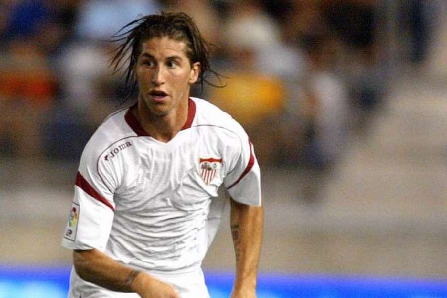 Sergio Ramos, durante a sua passagem pelo Sevilha, na época 2004/2005