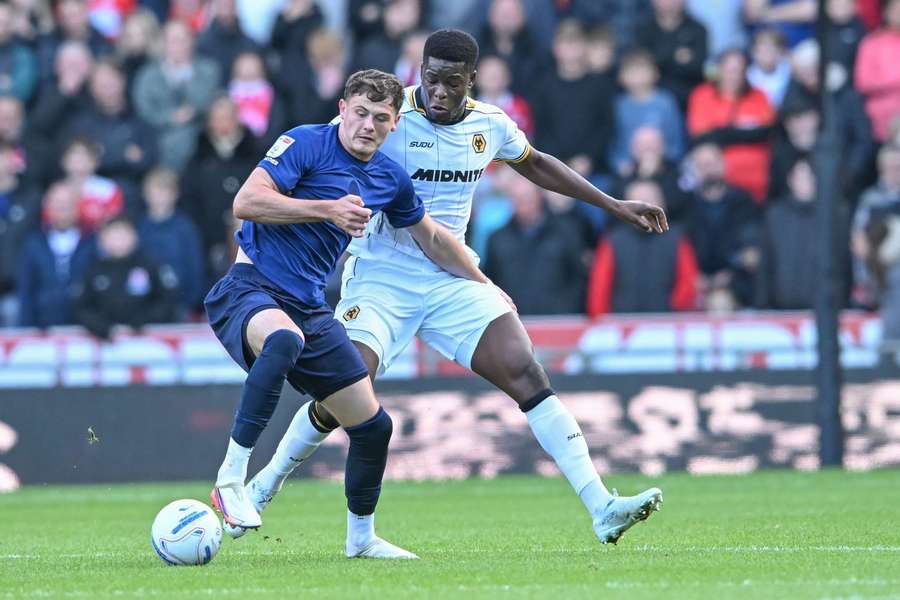 Middlesbrough's Lankshear (L) battles for the ball Middlesbrough's Lankshear (L) battles for the ball