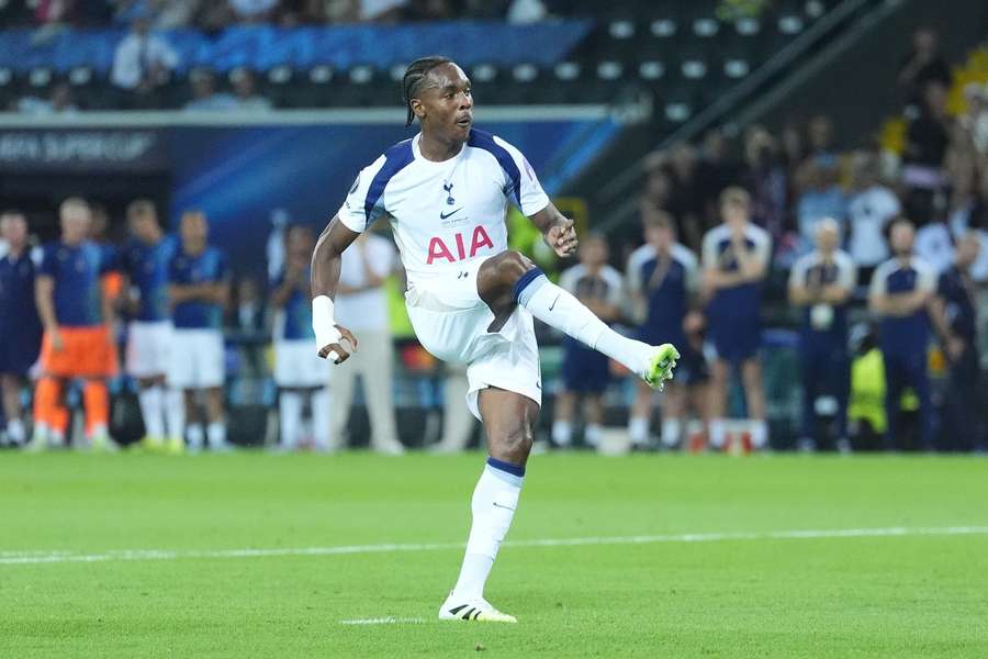 Mathys Tel a ratat lovitura de la 11 metri din Supercupă