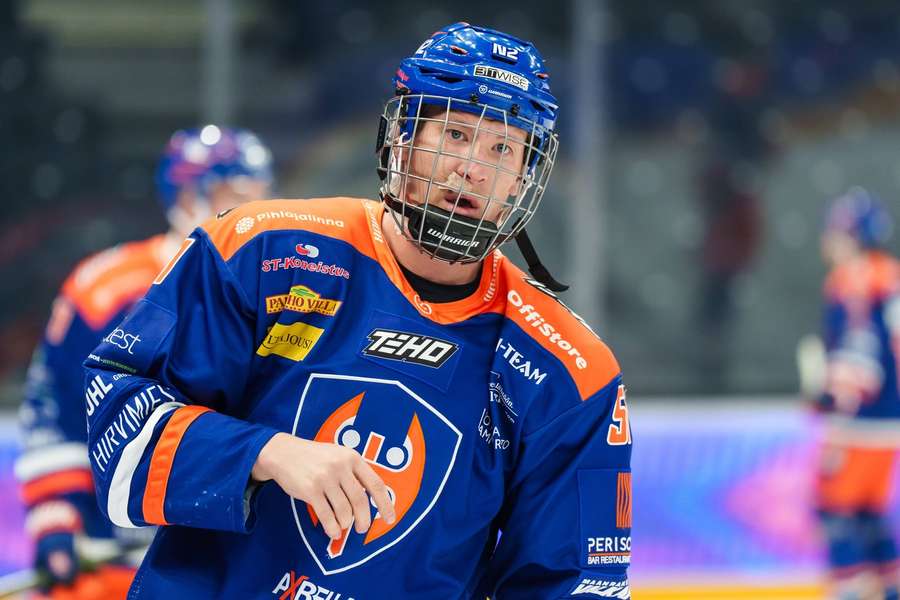 Emil Sylvegard was sent off for fighting in Tappara's win Emil Sylvegard was sent off for fighting in Tappara's win