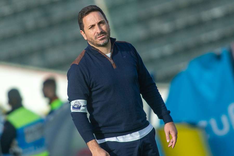 Vasco Matos, treinador do Santa Clara