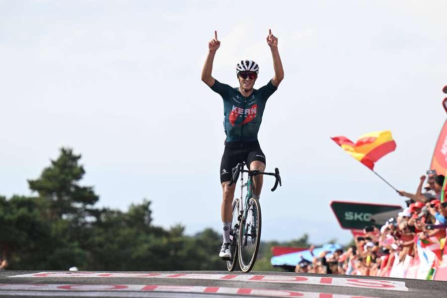 Castrillo made his move with three kilometres to the end of the 143-km ride from Infiesto to Valgrane-Pajares