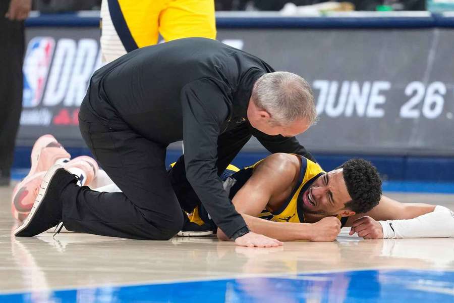 Haliburton pro titul v NBA riskoval vše a vážně se zranil