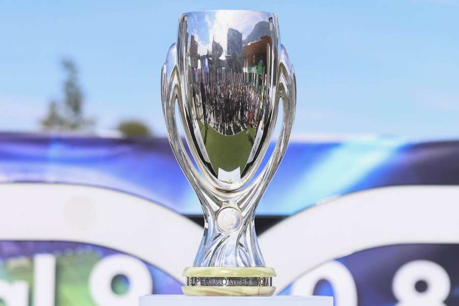 Supercopa da UEFA está em jogo na Grécia