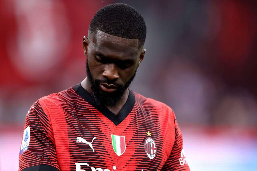 Tomori falou como líder do balneário do AC Milan