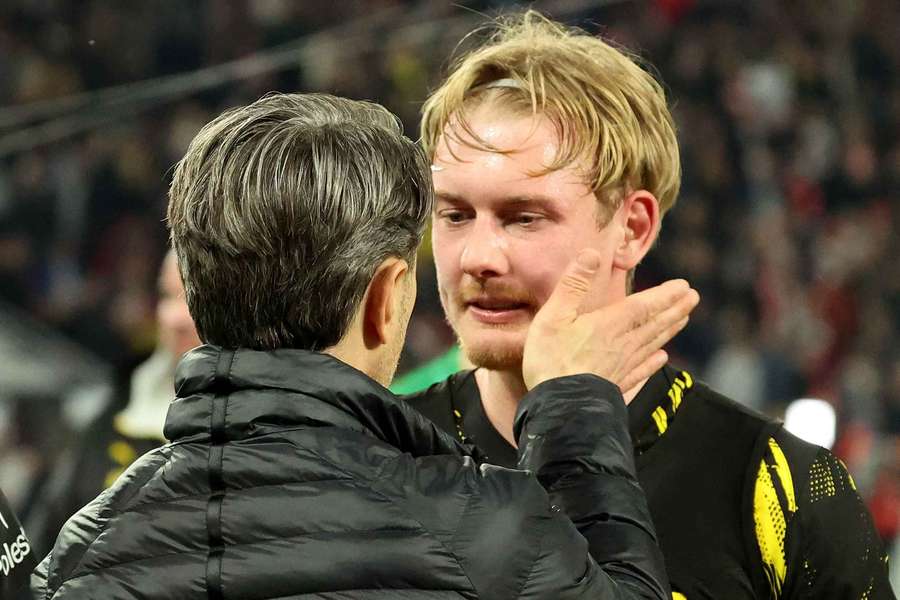 Niko Kovac und Julian Brandt nach der Niederlage des BVB in Mönchengladbach